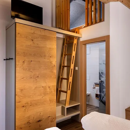 아파트 Annewanter